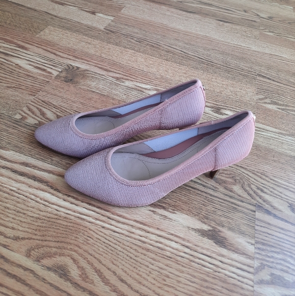 Taryn Rose Tess Pink Dusty Rose Mesh Closed Shoes Heel Pump Size size 10B - Picture 4 of 12